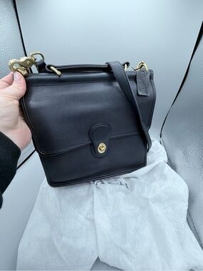 Vintage Coach Willis Bag #9927